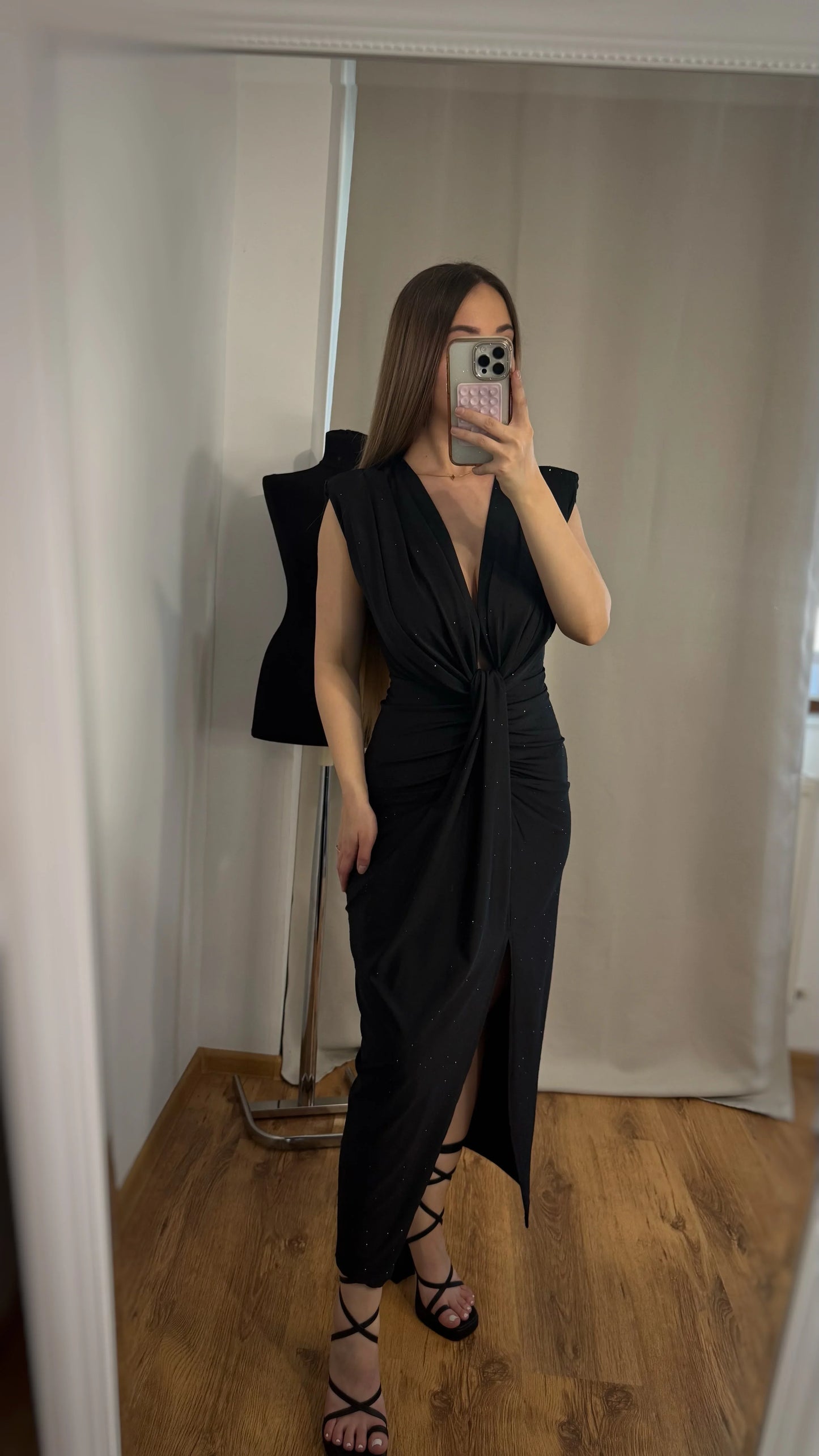 ROCHIE ATENA FULL BLACK