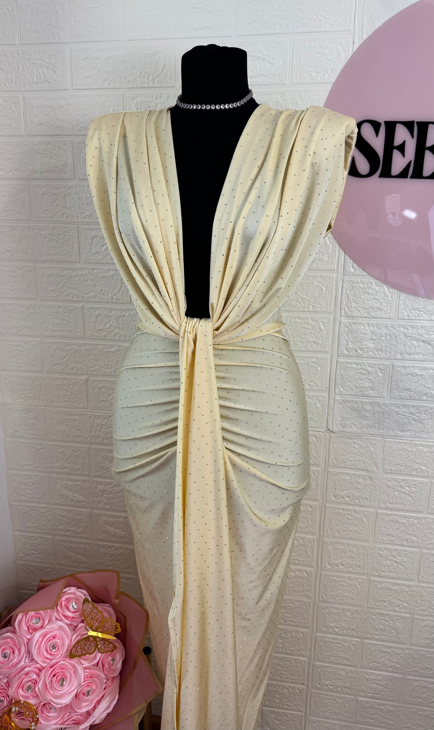 ROCHIE ATENA YELLOW