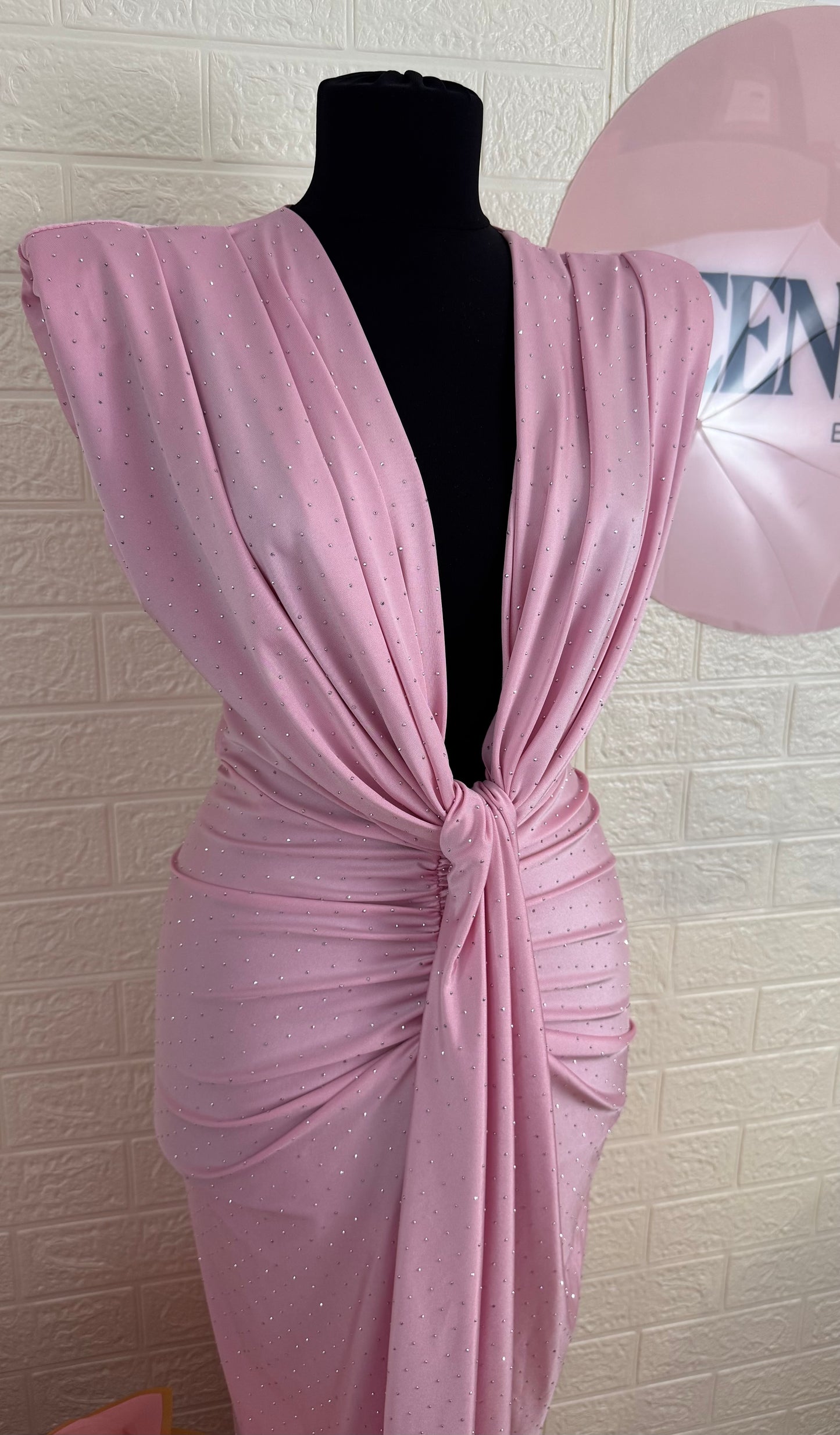 ROCHIE ATENA PINK