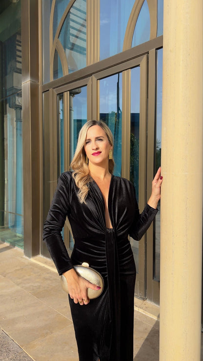 ROCHIE BLACK VELVET