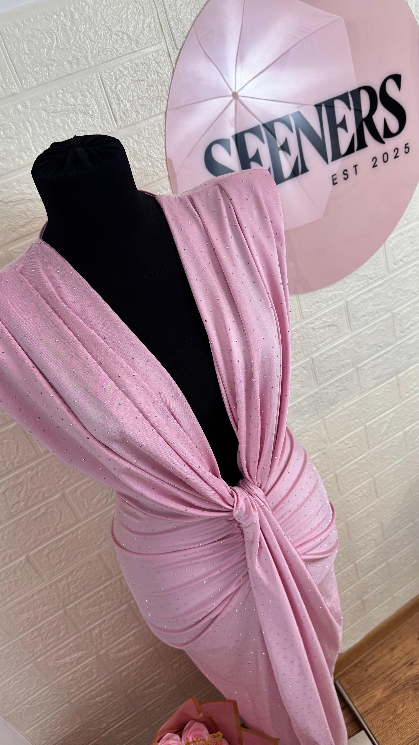 ROCHIE ATENA PINK