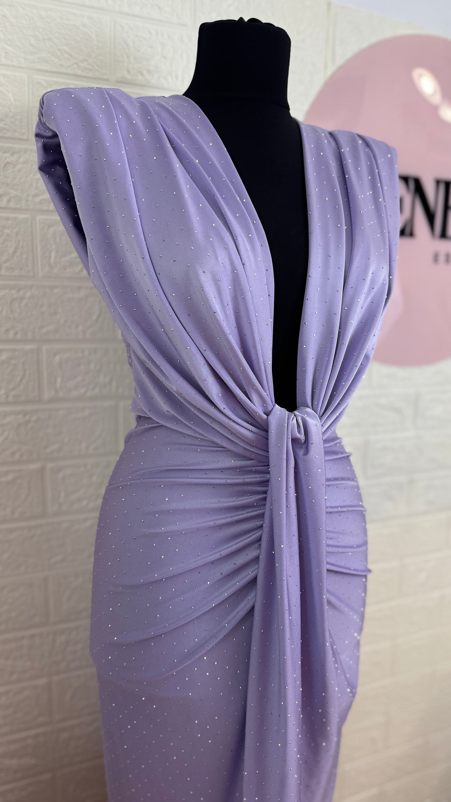 ROCHIE ATENA LILA
