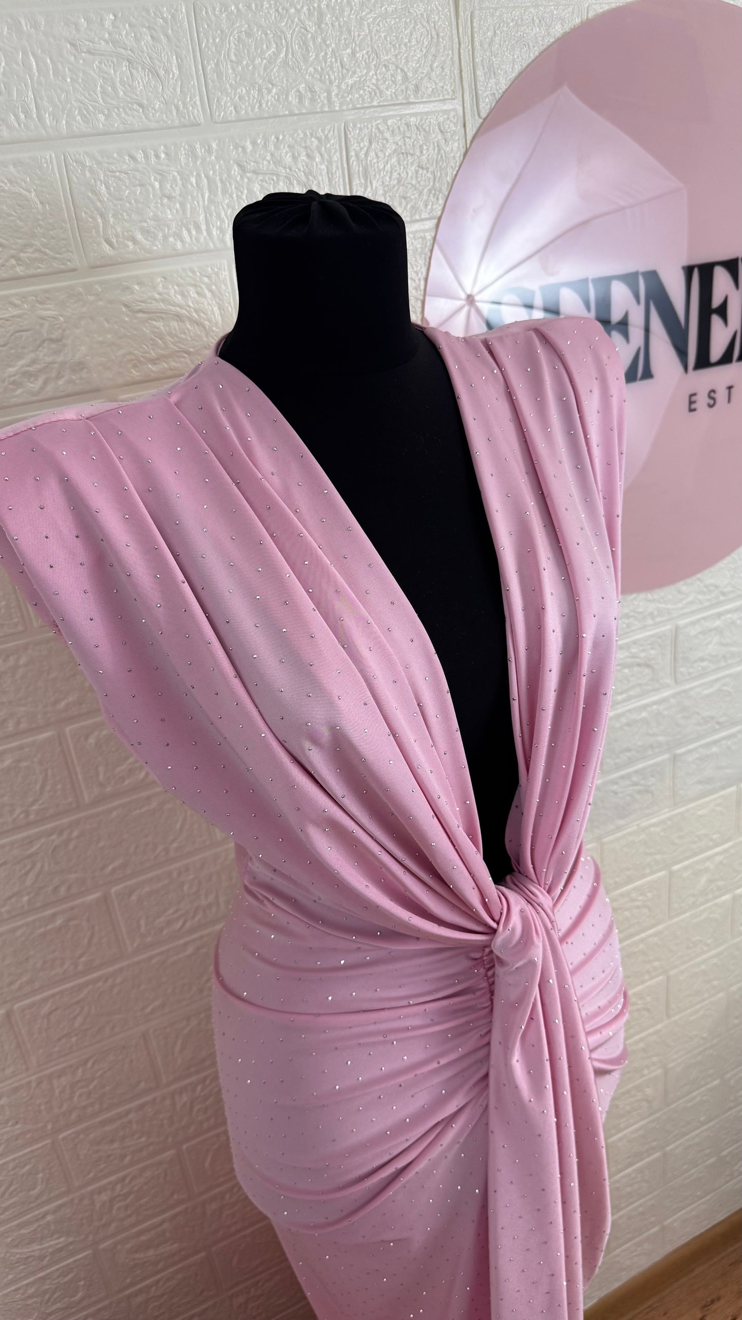 ROCHIE ATENA PINK