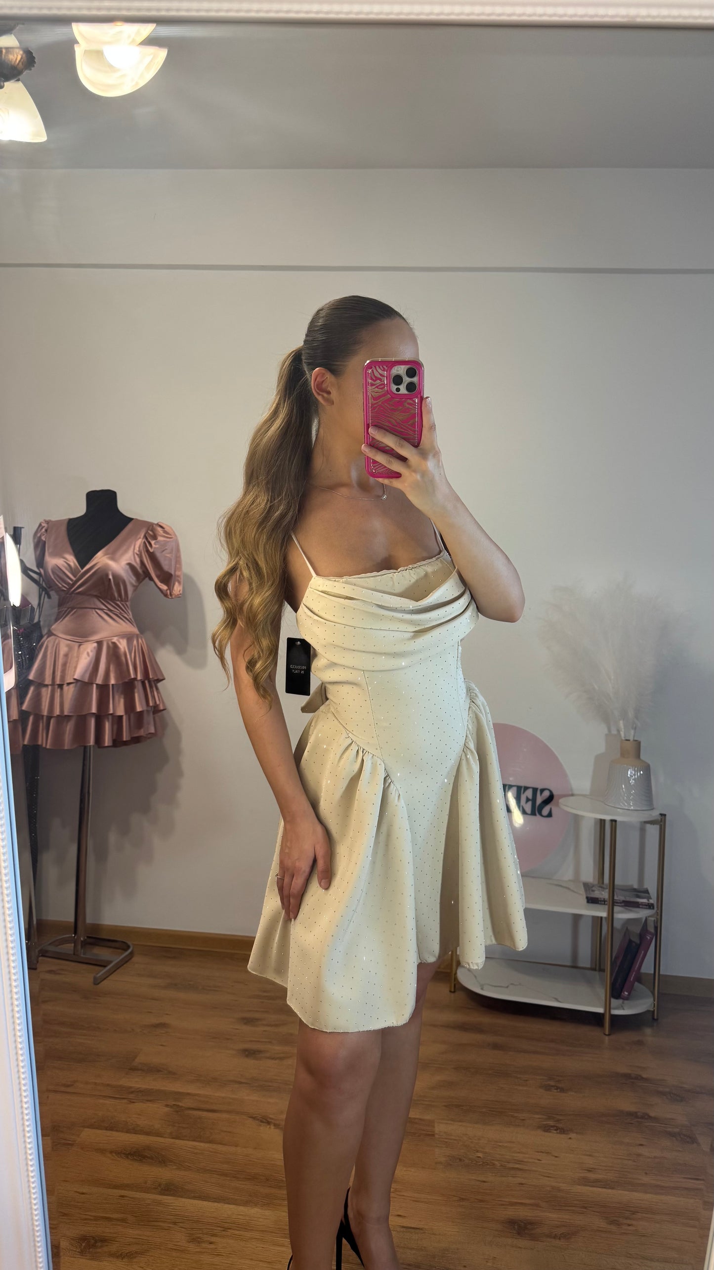 RAPHAELA MILKY WHITE