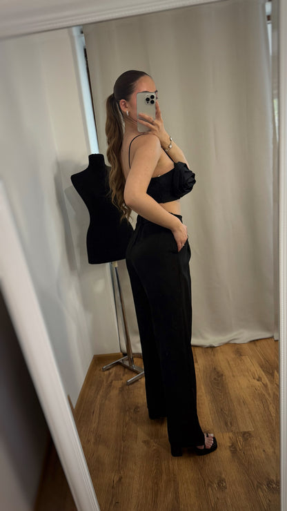 COMPLEU BLOOM NEGRU